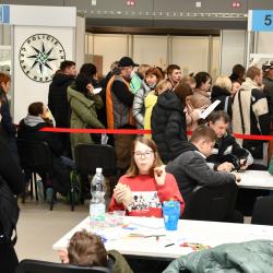 Jihočeský kraj zprovoznil pro pomoc uprchlíkům z Ukrajiny na letišti v Plané Krajské asistenční centrum pomoci Ukrajině (KACPU).