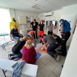 Jihočeský kraj ve spolupráci s Krajským ředitelstvím policie Jihočeského kraje a Karlovarským krajem připravil v termínu 16. – 17. května 2022 letošní V. ročník výjezdního setkání jihočeských manažerů prevence kriminality.