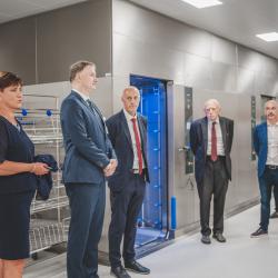 Nemocnice České Budějovice, a.s. v pátek 10. června slavnostně otevřela nové centrální operační sály a novou centrální sterilizaci.