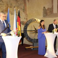 V pátek 14. 10. 2022 večer hostilo Gymnázium Strakonice zahájení nového školního roku v rámci projektu Euregio, který umožňuje studovat celý jeden školní rok v Bavorsku.