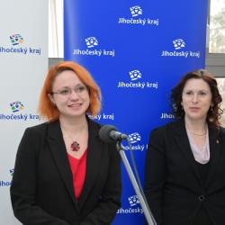 V hlavní budově Krajského úřadu v Českých Budějovicích se ve čtvrtek 2. února 2023 uskutečnil křest knihy JIHOČESKÉ OSOBNOSTI (známé a méně známé) – Oživování kulturní historie autorů Bohumila Ždichynce a Vladimíra Novotného. 