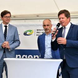 Jižní tangenta byla dnes dokončena a uvedena do provozu.