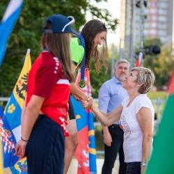 Olympiádu dětí a mládeže letos hostí Jihočeský kraj. Podívejte se na pondělní medailový ceremoniál prostřednictvím fotografií Václava Pancera.