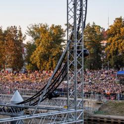 Olympiádu dětí a mládeže letos hostí Jihočeský kraj. Podívejte se na pondělní medailový ceremoniál prostřednictvím fotografií Václava Pancera.