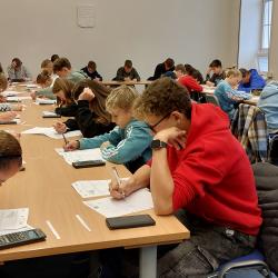 Krajské kolo Logické olympiády přivítalo nadané studenty z celého regionu.