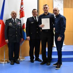 Hejtman Jihočeského kraje Martin Kuba ocenil v úterý 12. listopadu jihočeské dobrovolné hasiče za vzornou reprezentaci Jihočeského kraje na celorepublikových soutěžích. 