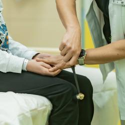V Nemocnici Jindřichův Hradec bylo nově zřízeno Centrum pro diagnostiku a léčbu bolestí hlavy u dětí, vedené MUDr. Janou Beranovou.