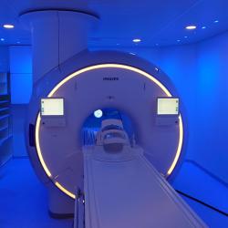 Na konci roku 2024 prošlo Radiologické oddělení Nemocnice České Budějovice, a.s. významnou modernizací. Jeden ze stávajících přístrojů magnetické rezonance byl nahrazen špičkovým modelem Ingenia Ambition X 1,5 T.