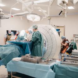 Neurochirurgické oddělení Nemocnice České Budějovice, a.s. získalo statut centra vysoce specializované péče ve spondylochirurgii. 