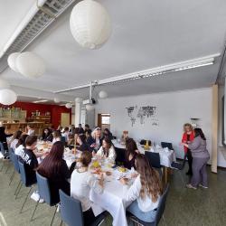 Škola bez hranic - Schule ohne Grenzen.