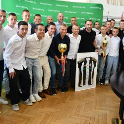 Náměstek Štojdl pogratuloval fotbalovým nadějím z Akademie Dynama, které zazářily doma i v zahraničí.