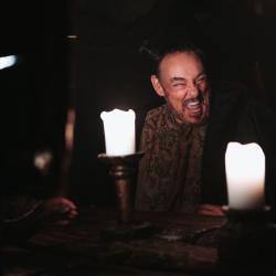 Herec John Rhys-Davies, představitel trpaslíka Gimliho, natáčel v Písku (autor: Ondřej Šimáček, Produkce PIXESO).